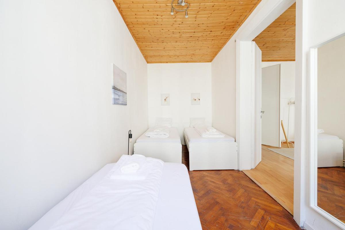 Wohnung Mit 9 Schlafplaetze #2 Вена Экстерьер фото